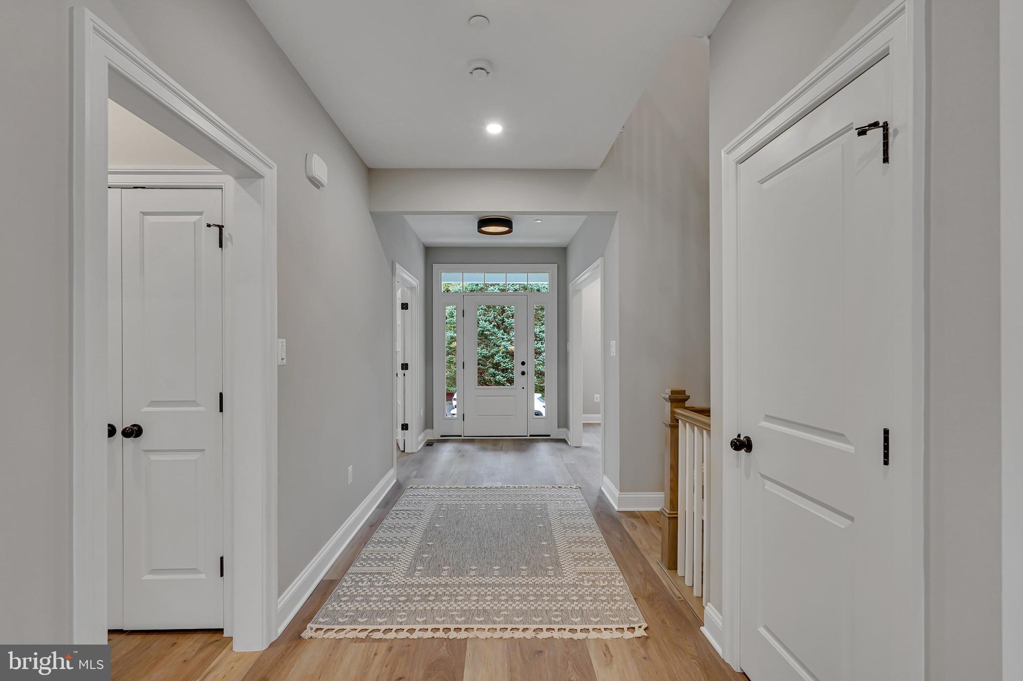 KENSINGTON - Residential