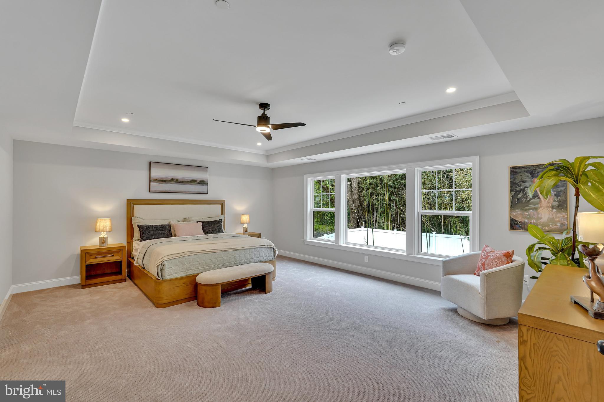 KENSINGTON - Residential