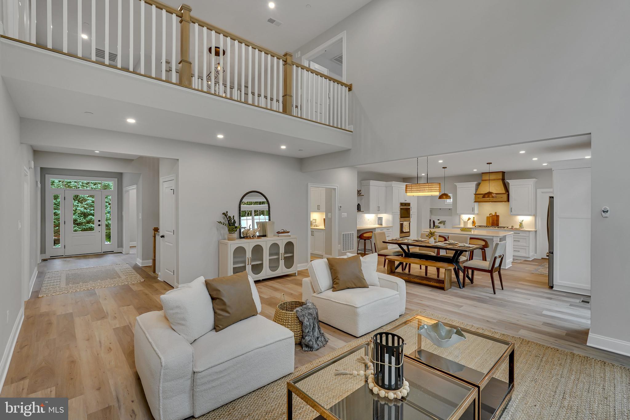 KENSINGTON - Residential