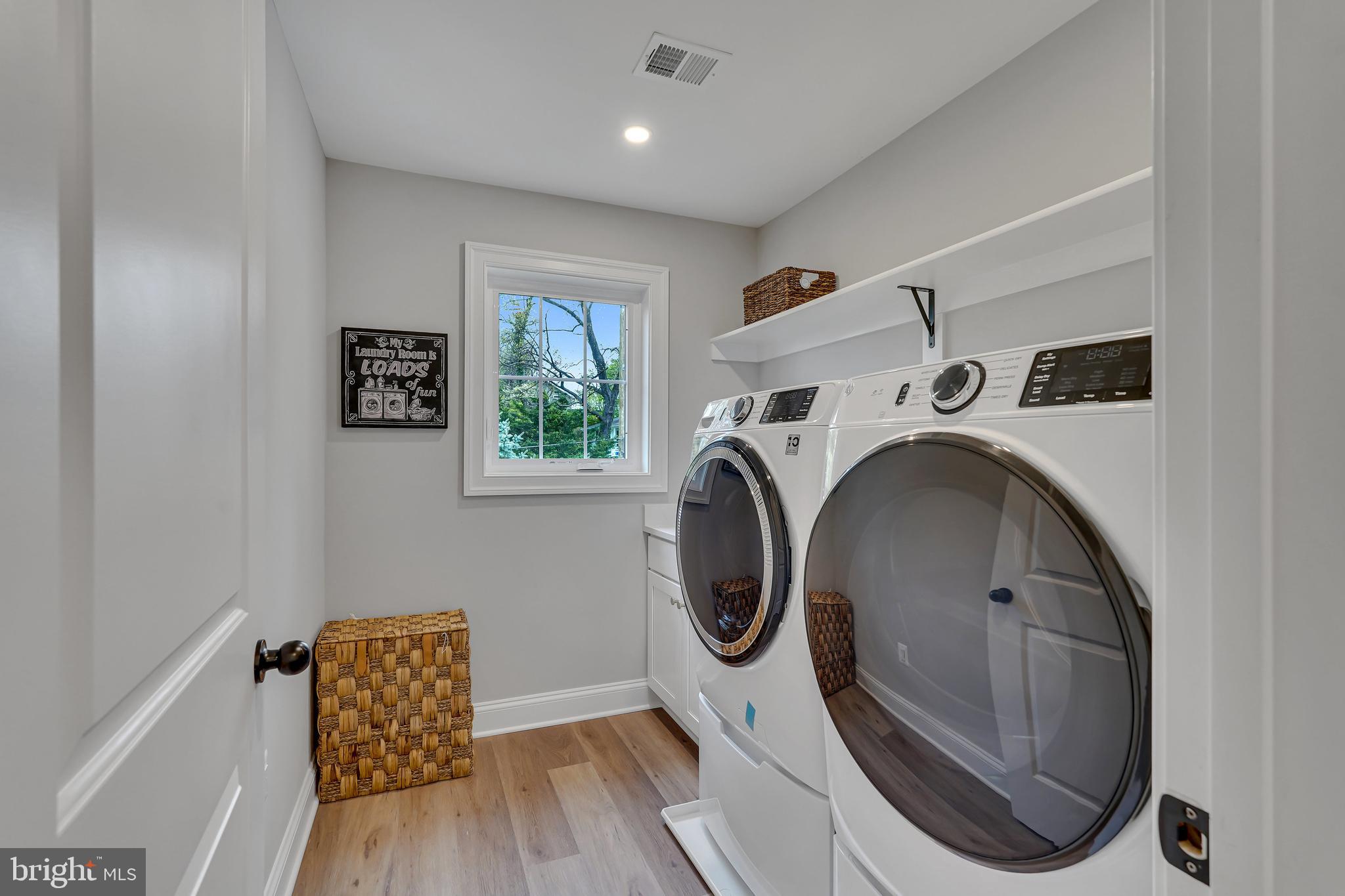 KENSINGTON - Residential