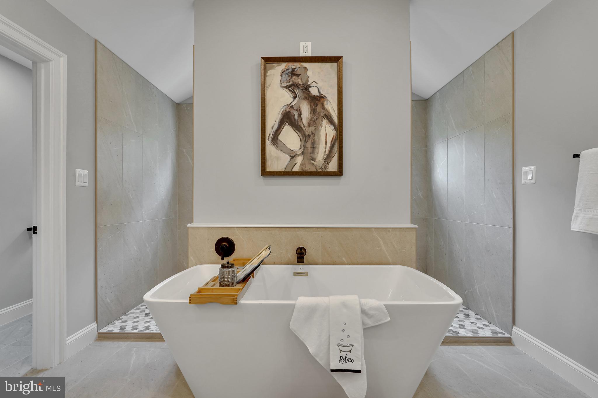 KENSINGTON - Residential