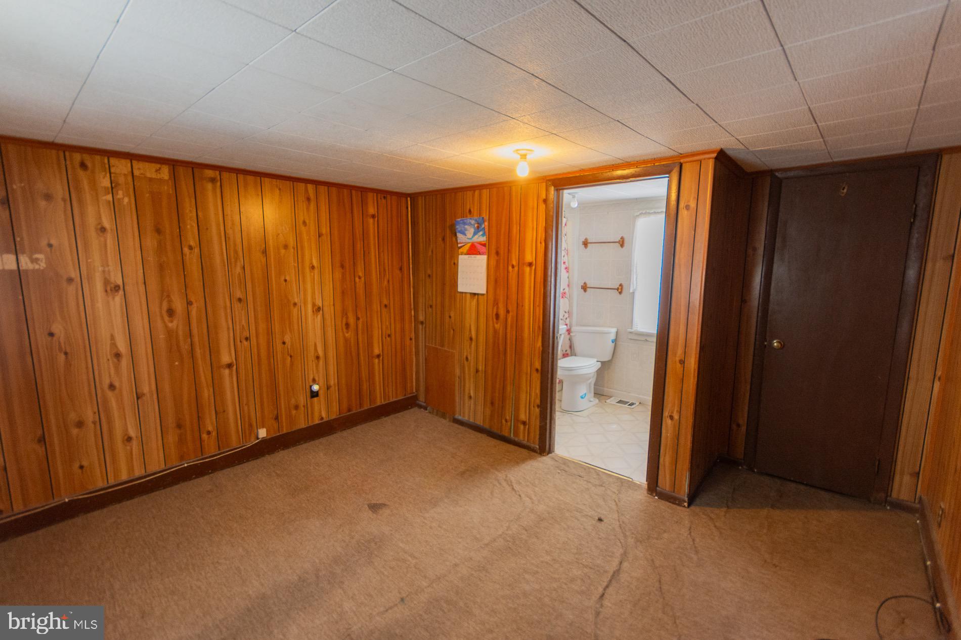 HISTORIC CHARLES TOWN - Residential