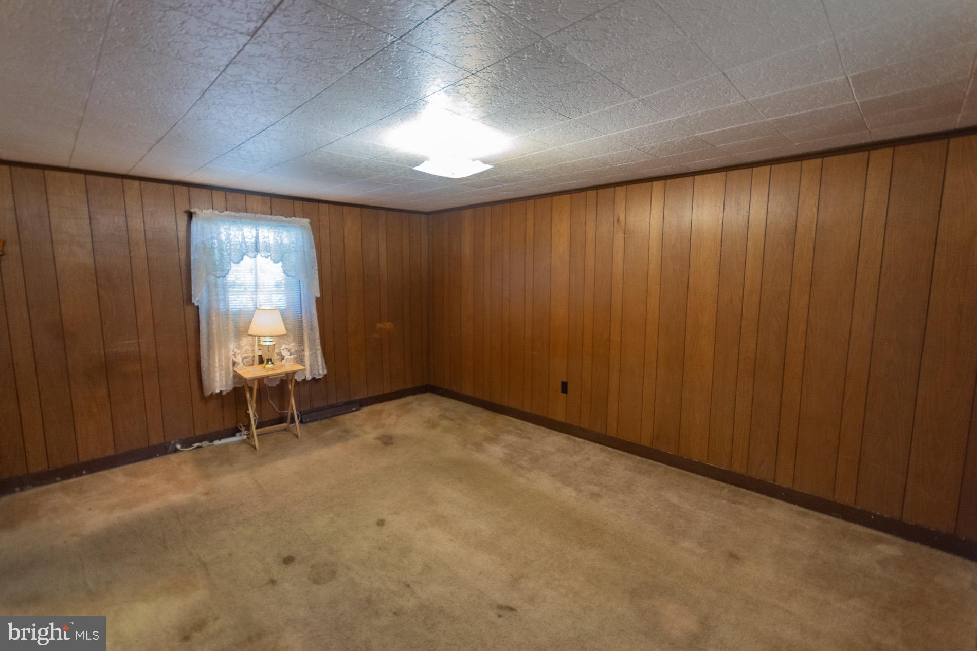 HISTORIC CHARLES TOWN - Residential