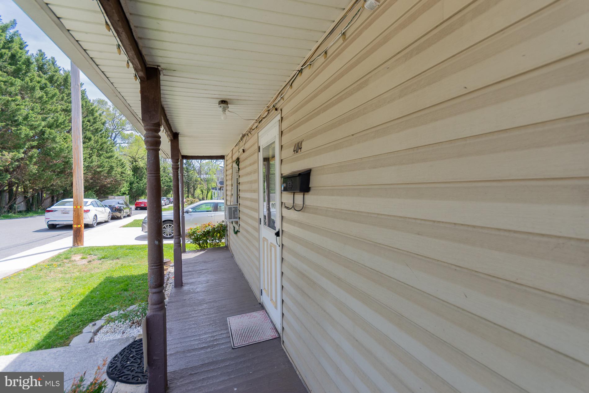 HISTORIC CHARLES TOWN - Residential