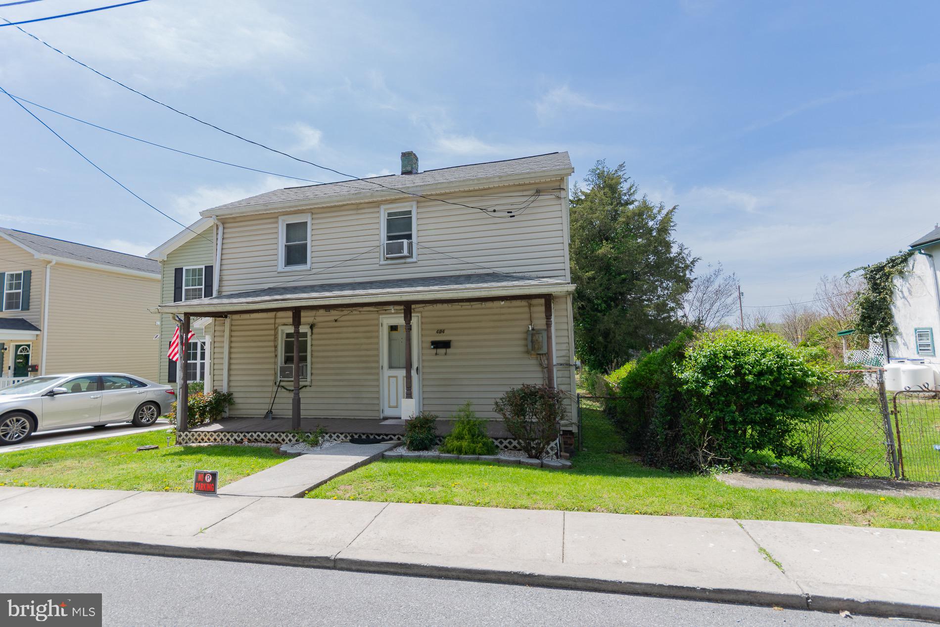 HISTORIC CHARLES TOWN - Residential