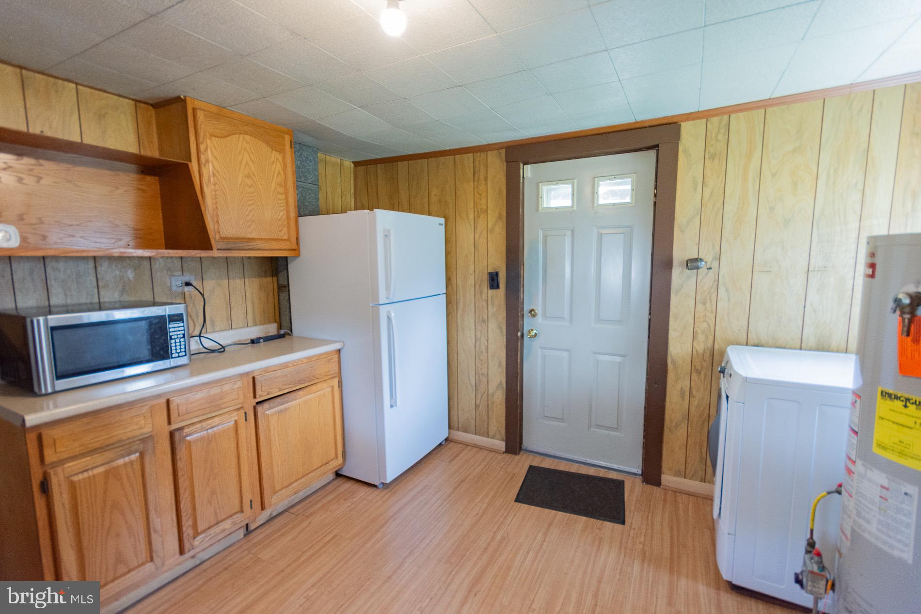 HISTORIC CHARLES TOWN - Residential