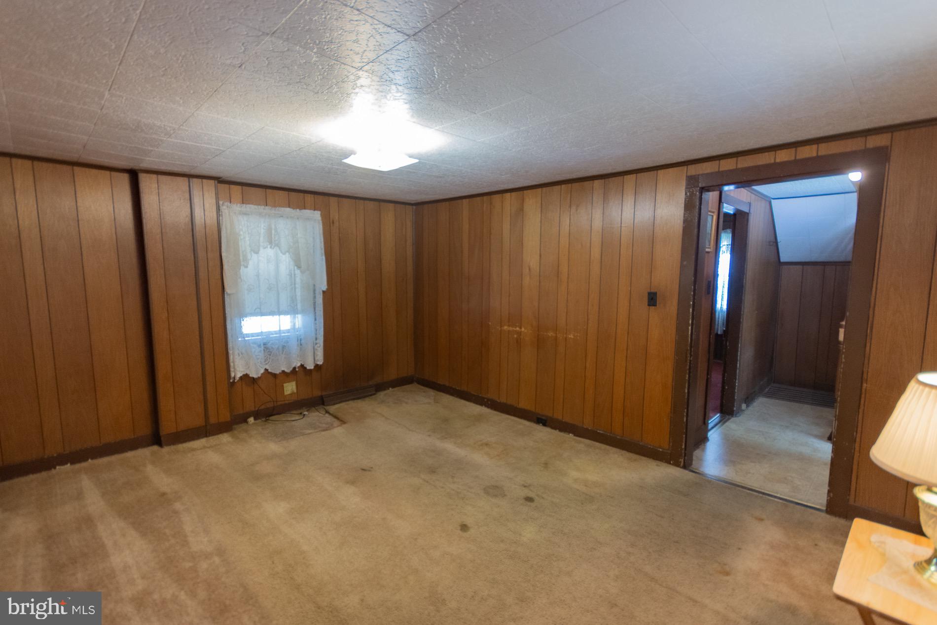 HISTORIC CHARLES TOWN - Residential