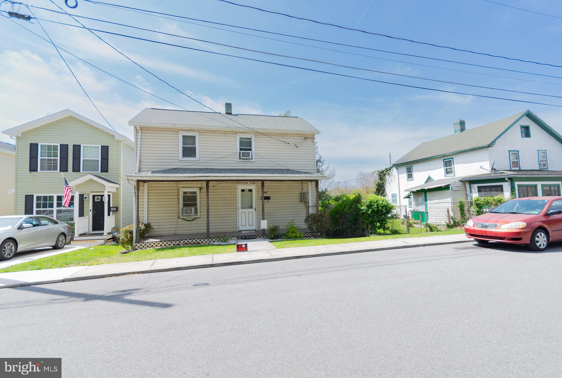 HISTORIC CHARLES TOWN - Residential