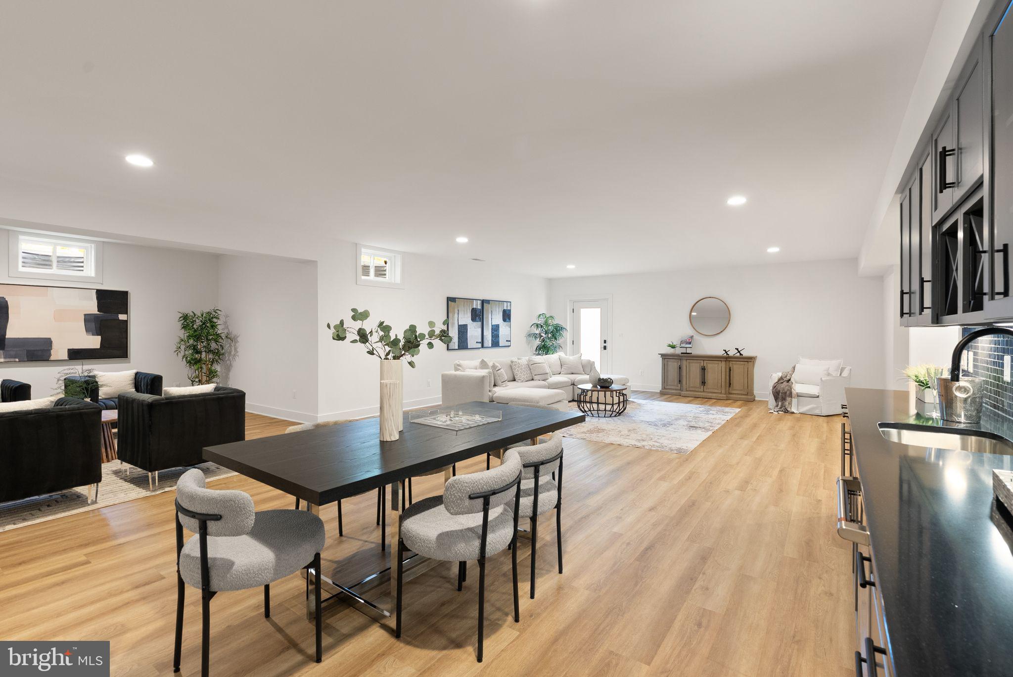 BETHESDA OUTSIDE - Residential