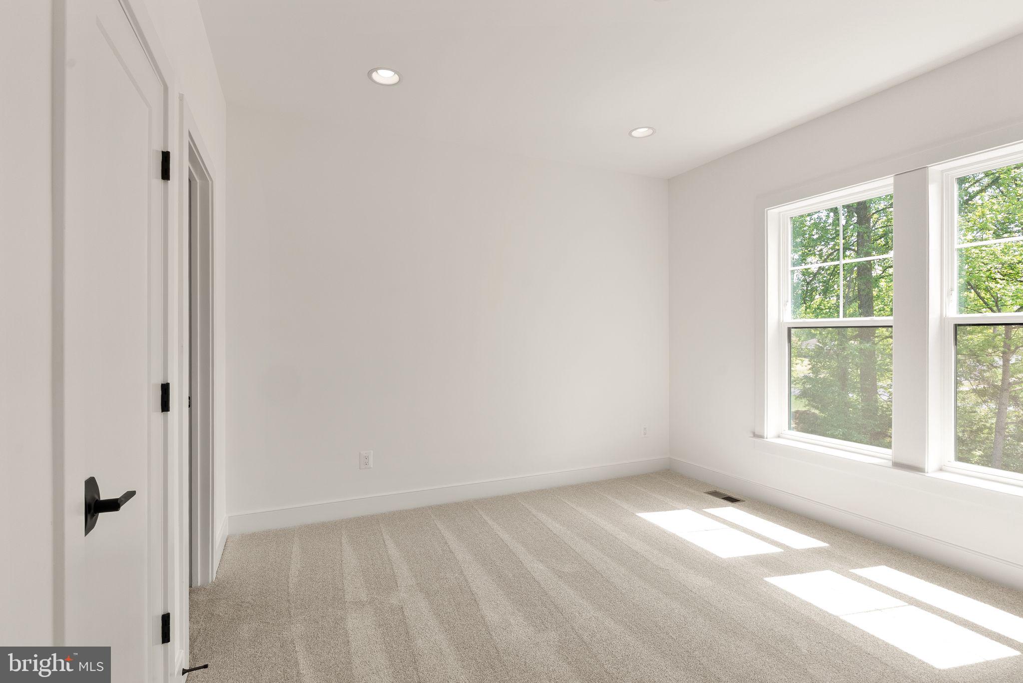 BETHESDA OUTSIDE - Residential