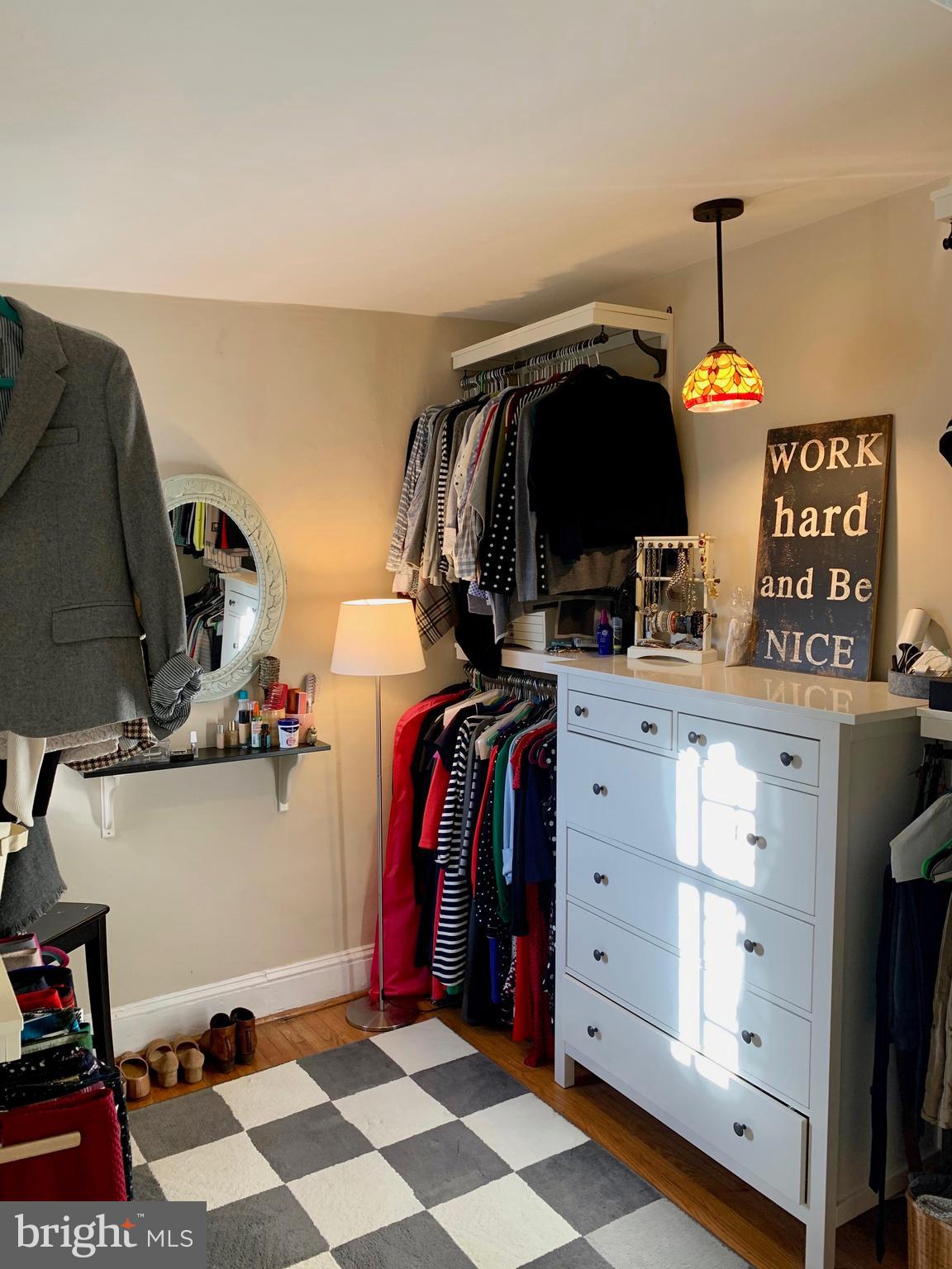 MANAYUNK - Residential Lease