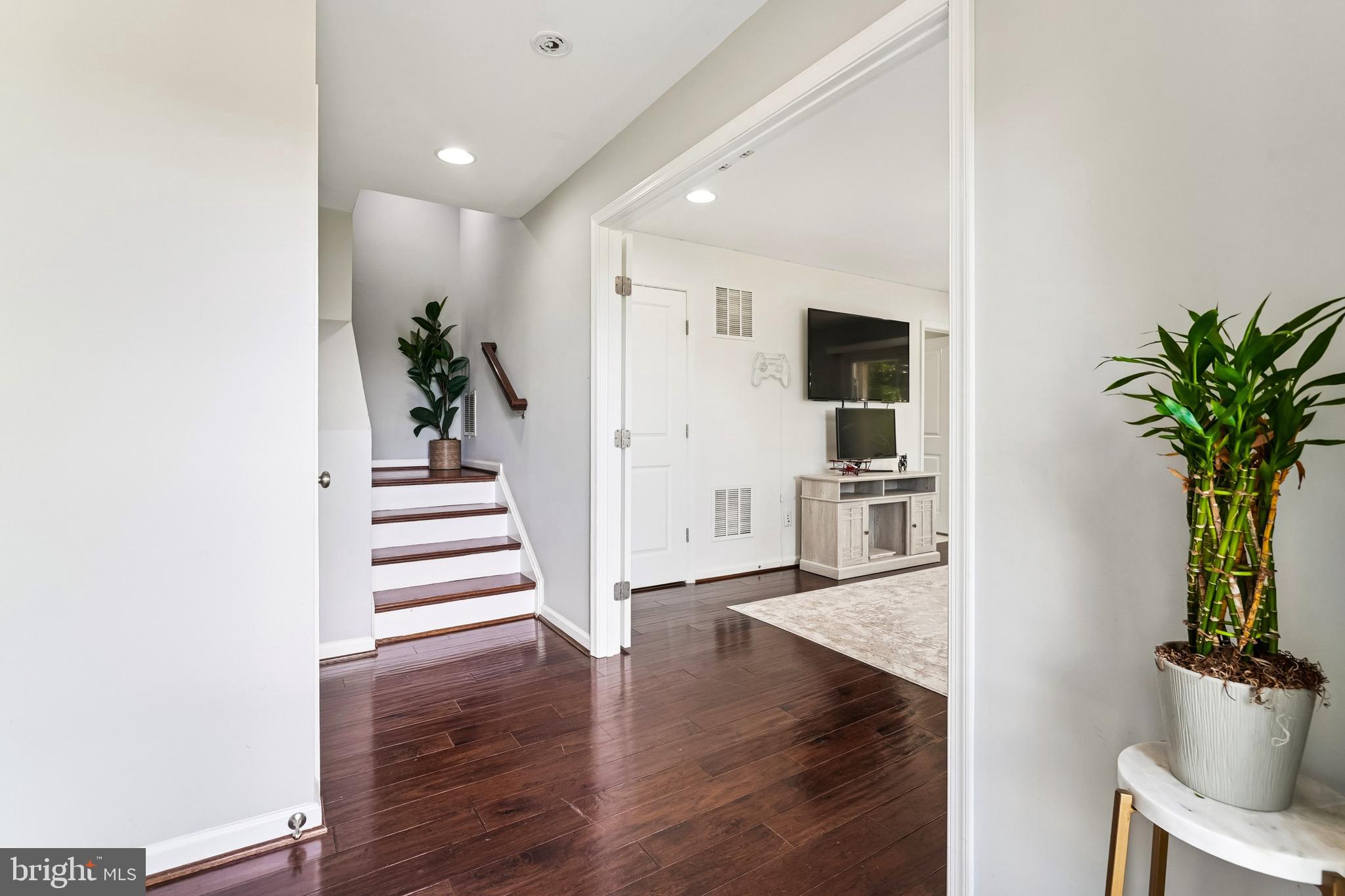 11911 WATERTON LAKE LANE