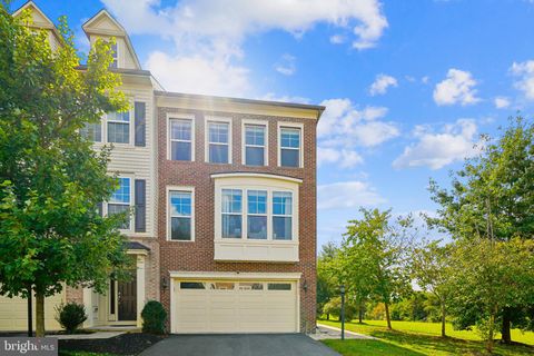 11911 WATERTON LAKE LANE BRISTOW VA 20136