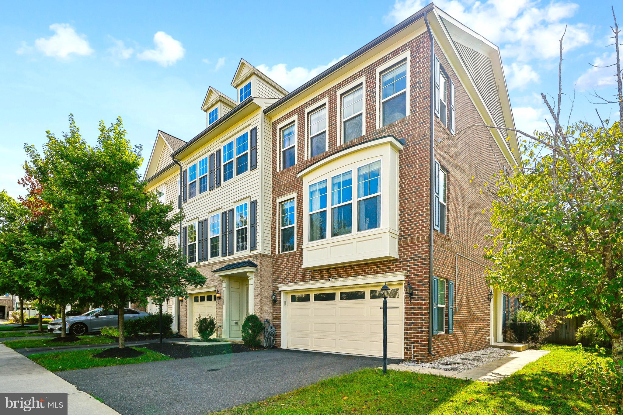 11911 WATERTON LAKE LANE
