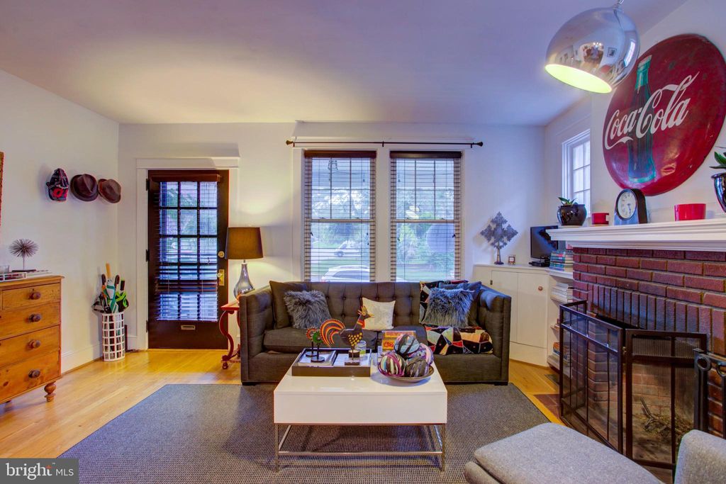 Photo of 846 Pleasure Road, Lancaster, PA 17601 (MLS # PALA2043158)