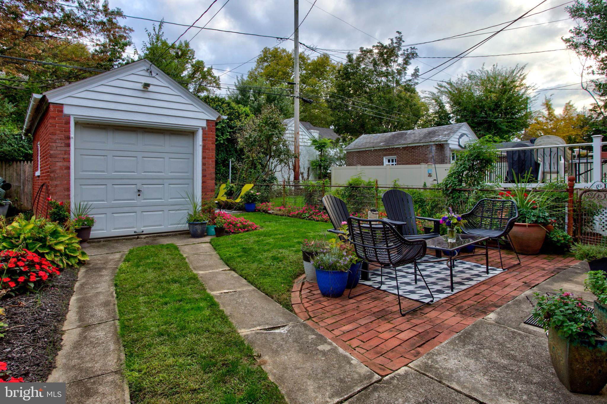 GRANDVIEW HEIGHTS - Residential