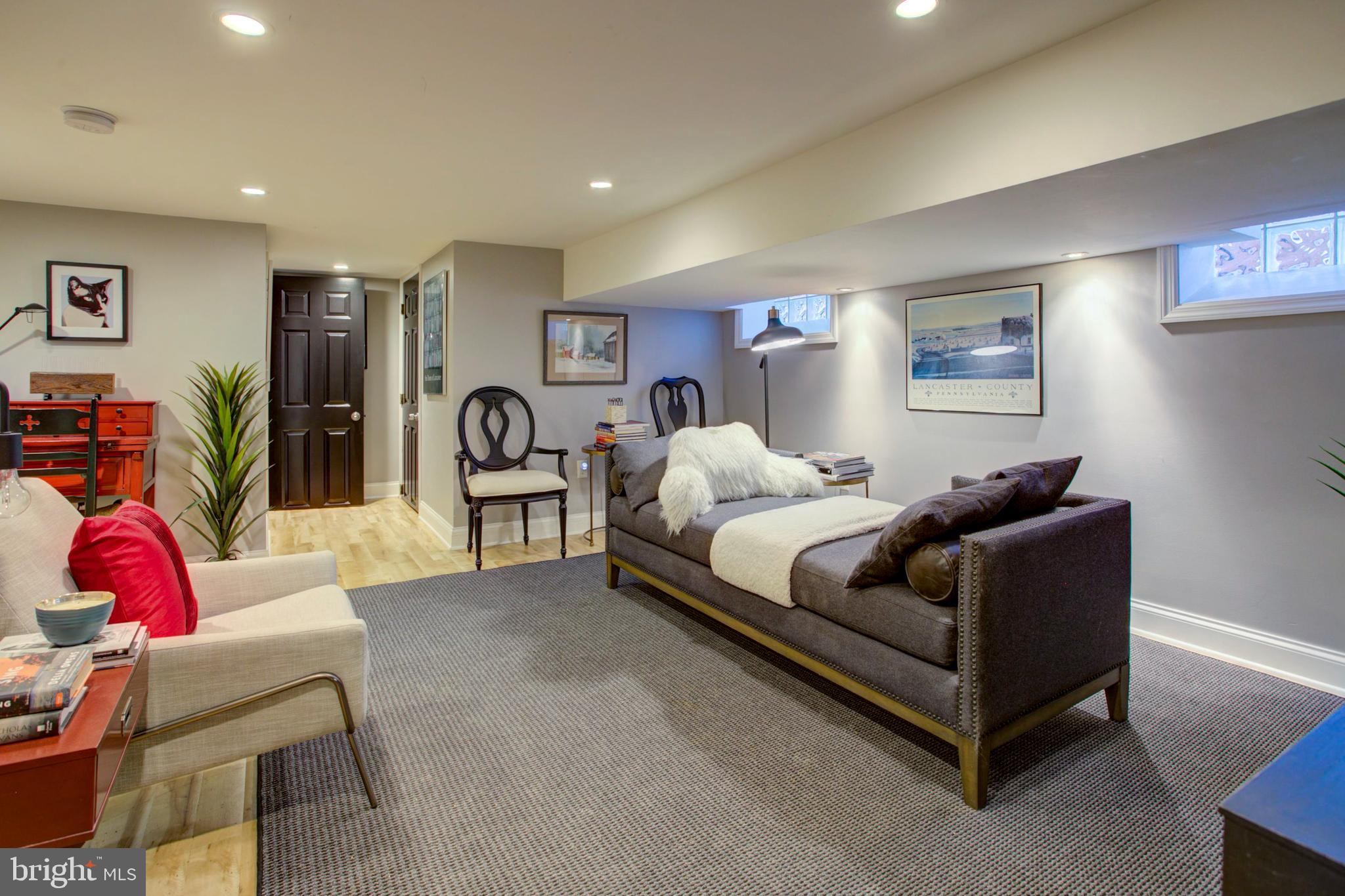 GRANDVIEW HEIGHTS - Residential
