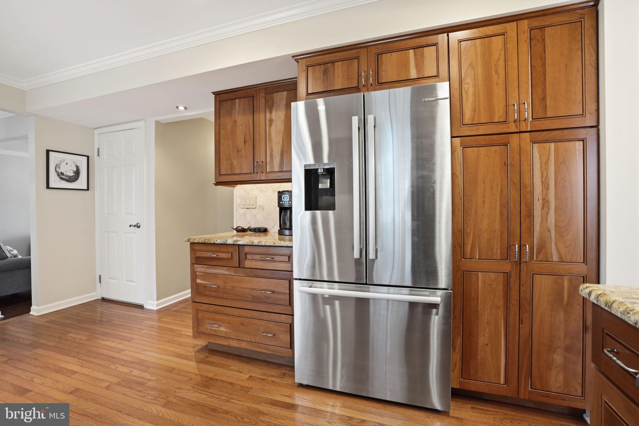 OXFORD GLEN - Residential