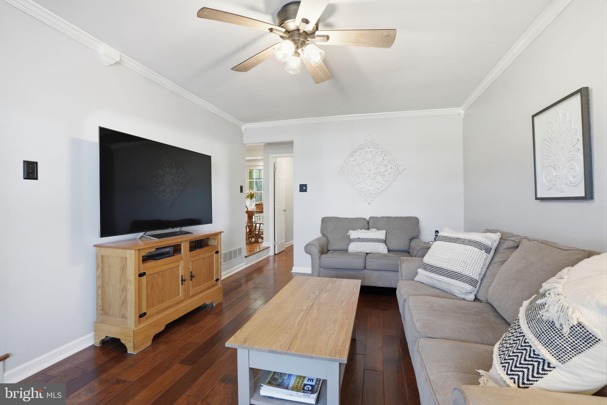 OXFORD GLEN - Residential