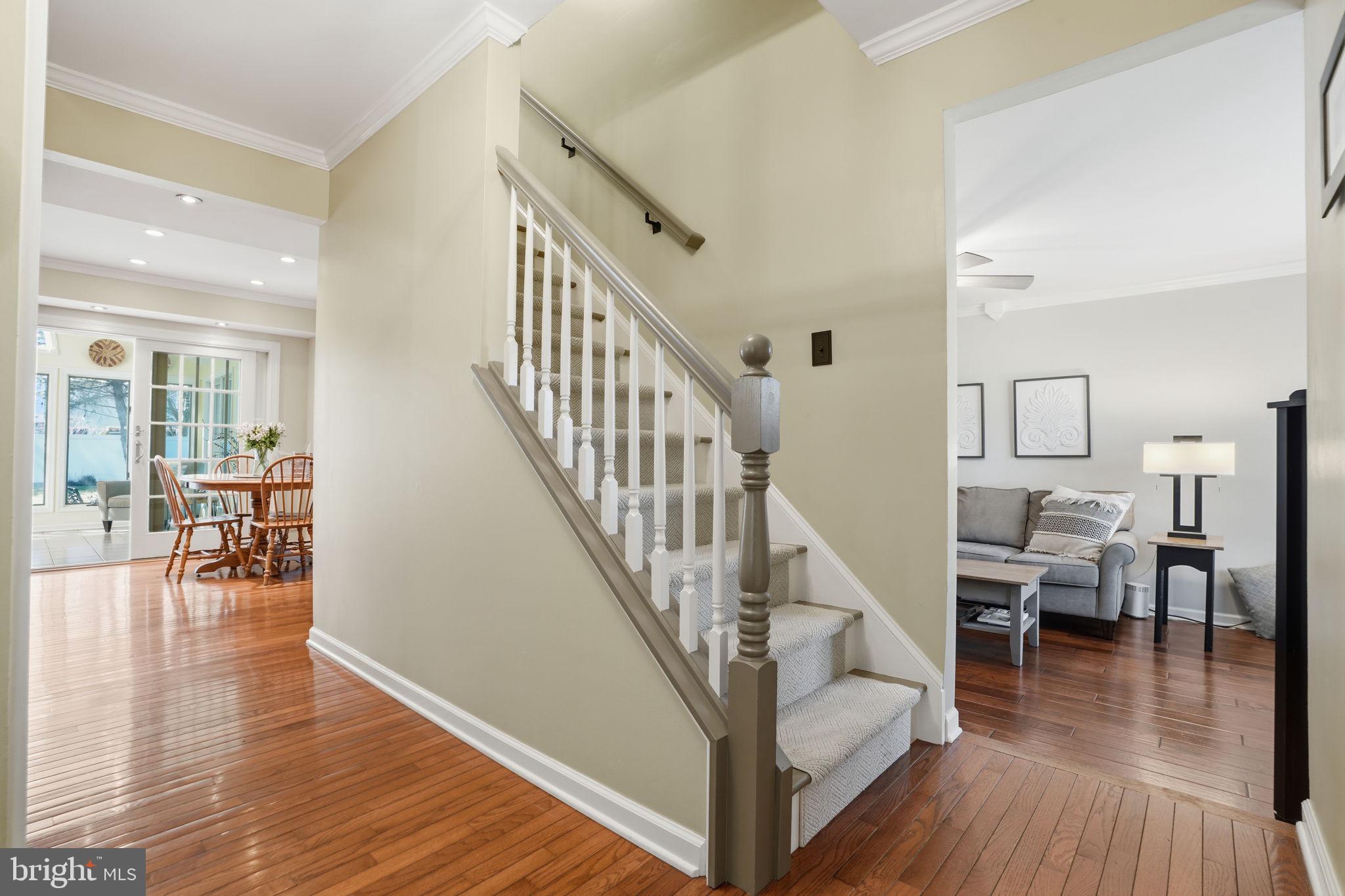 OXFORD GLEN - Residential