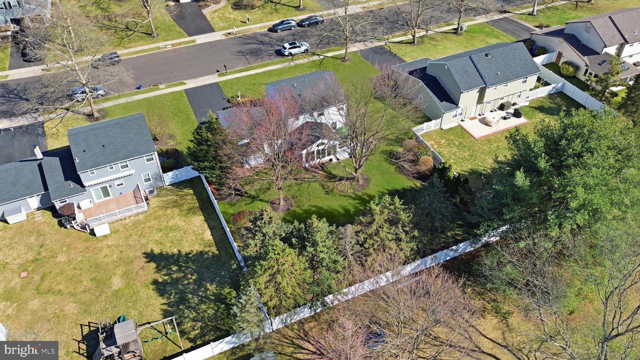 OXFORD GLEN - Residential