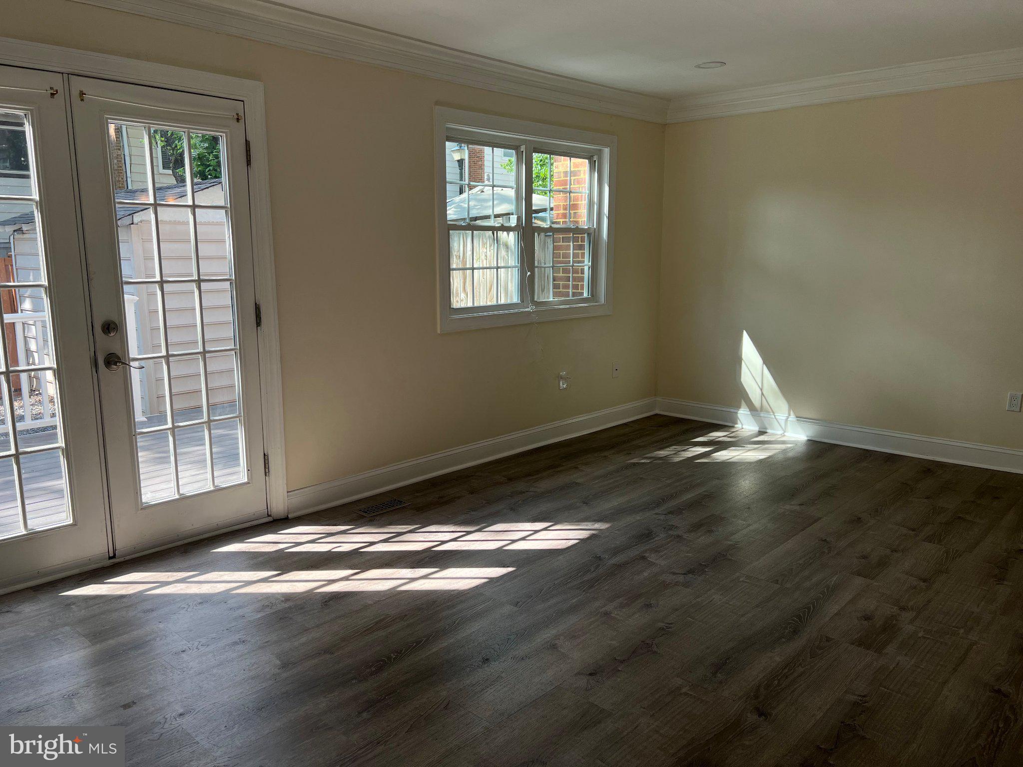 8440 WILLOW GLEN COURT