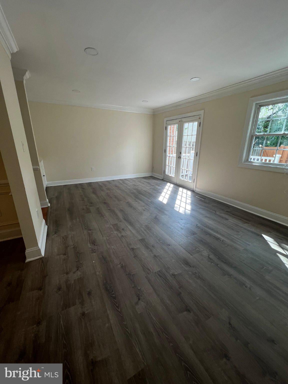 8440 WILLOW GLEN COURT