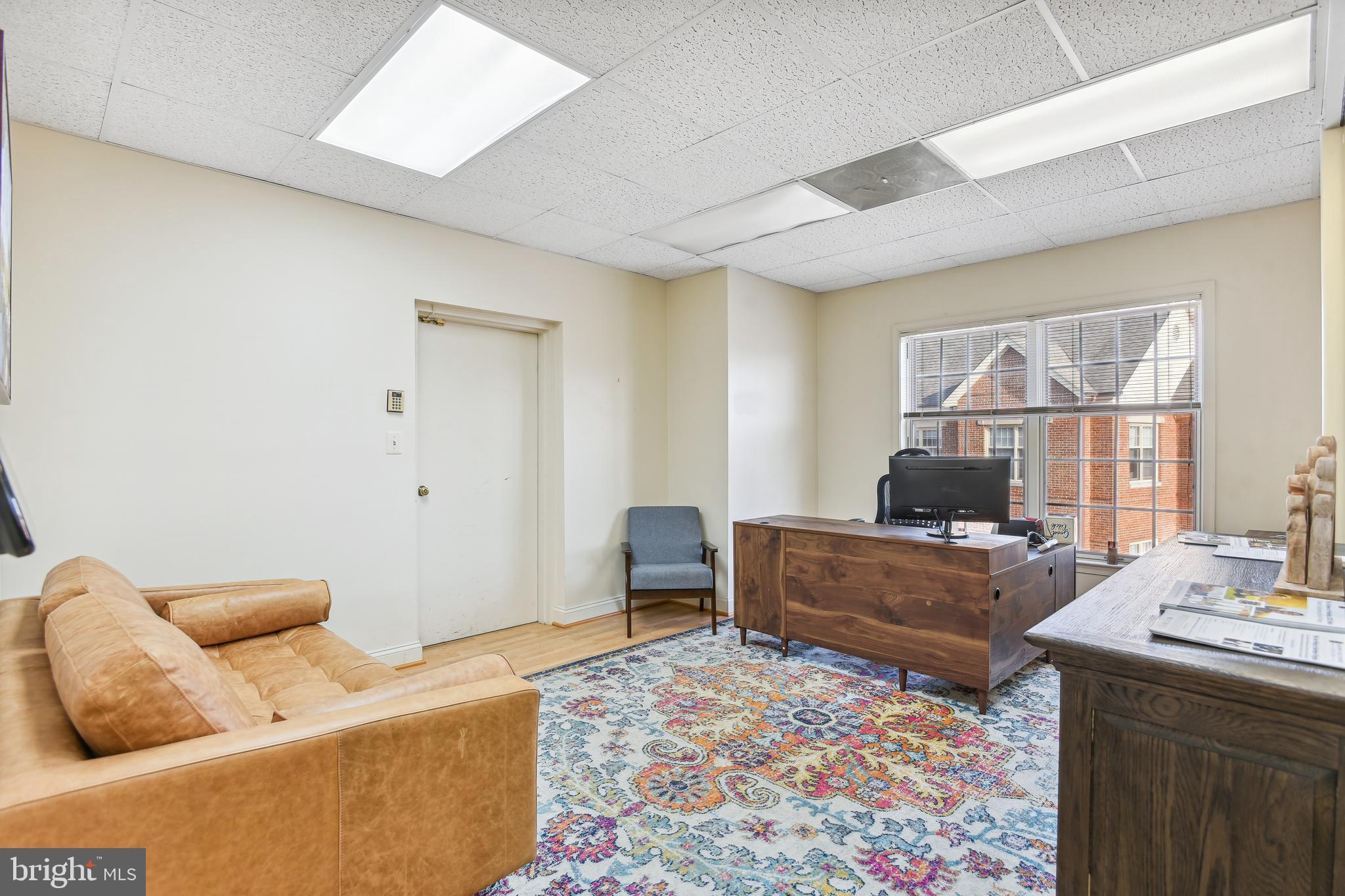 9913 GEORGETOWN PIKE 13