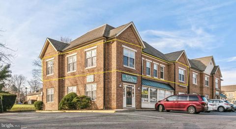 Photo of 9913 Georgetown Pike #13, GREAT FALLS, VA 22066 (MLS # VAFX2281758)