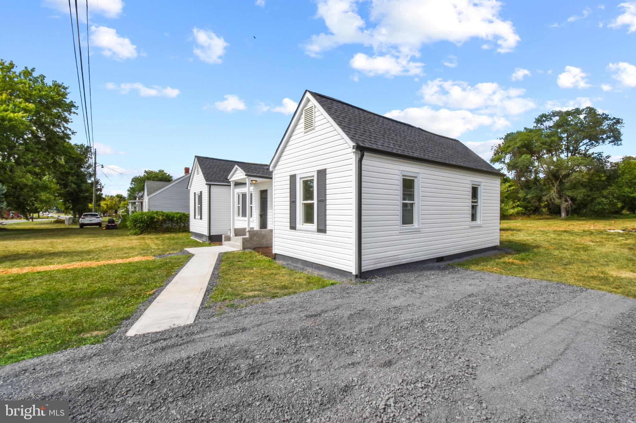 STONEWALL - Residential