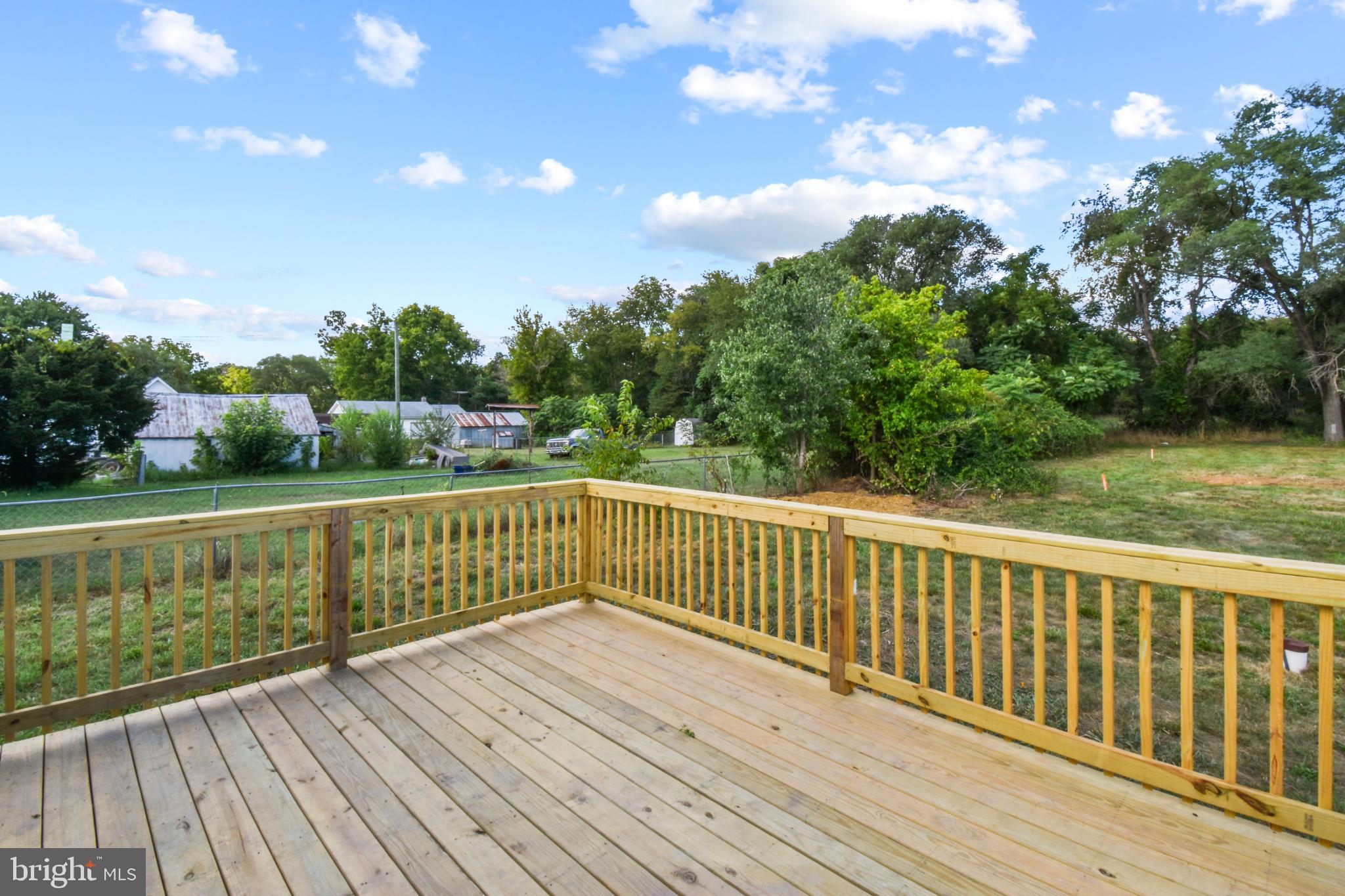 STONEWALL - Residential