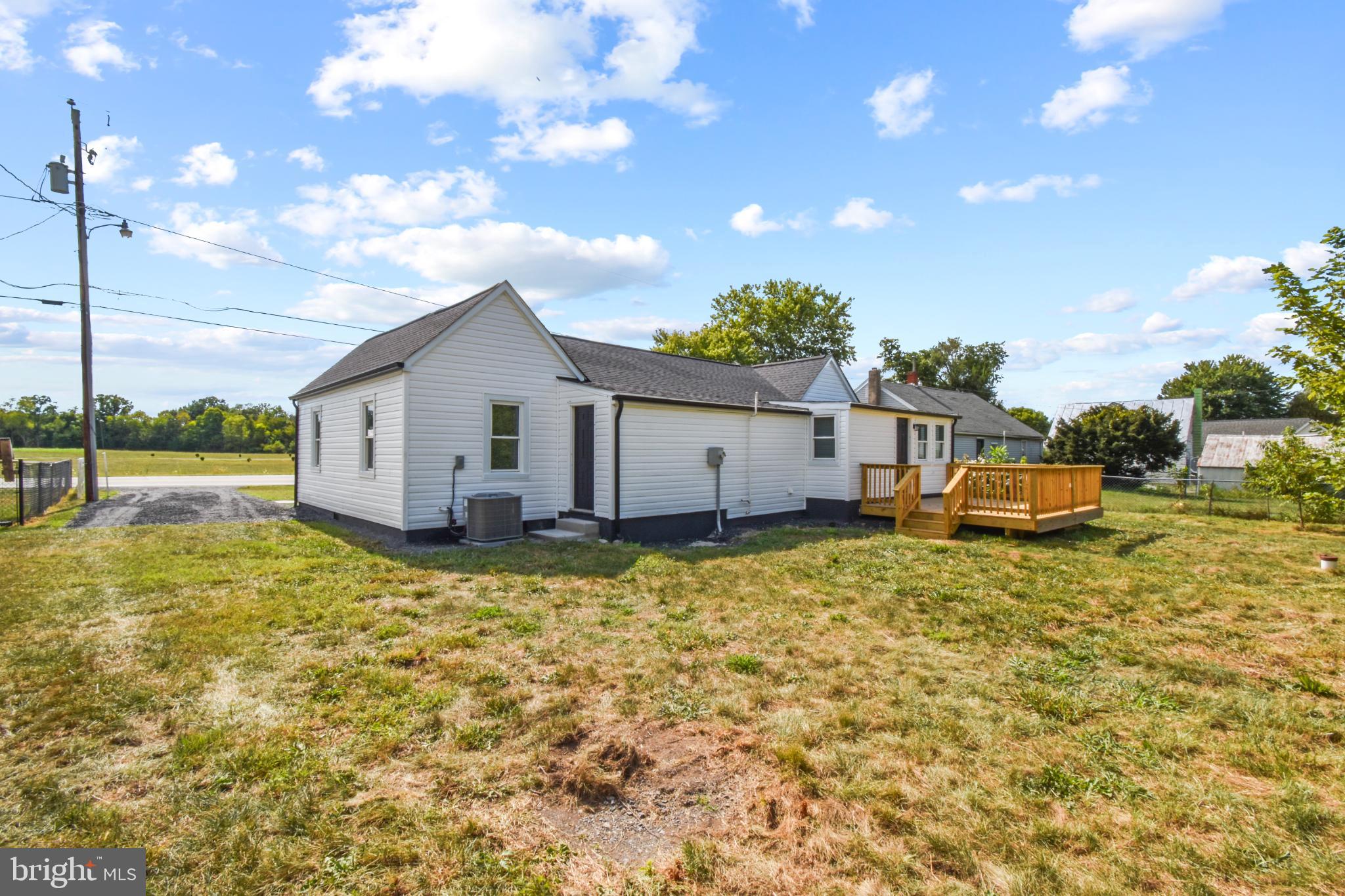 STONEWALL - Residential