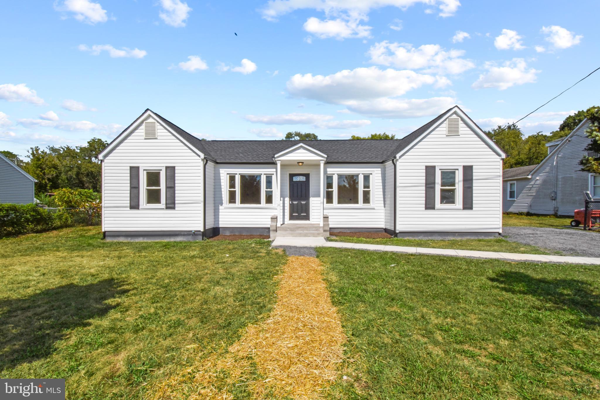 STONEWALL - Residential