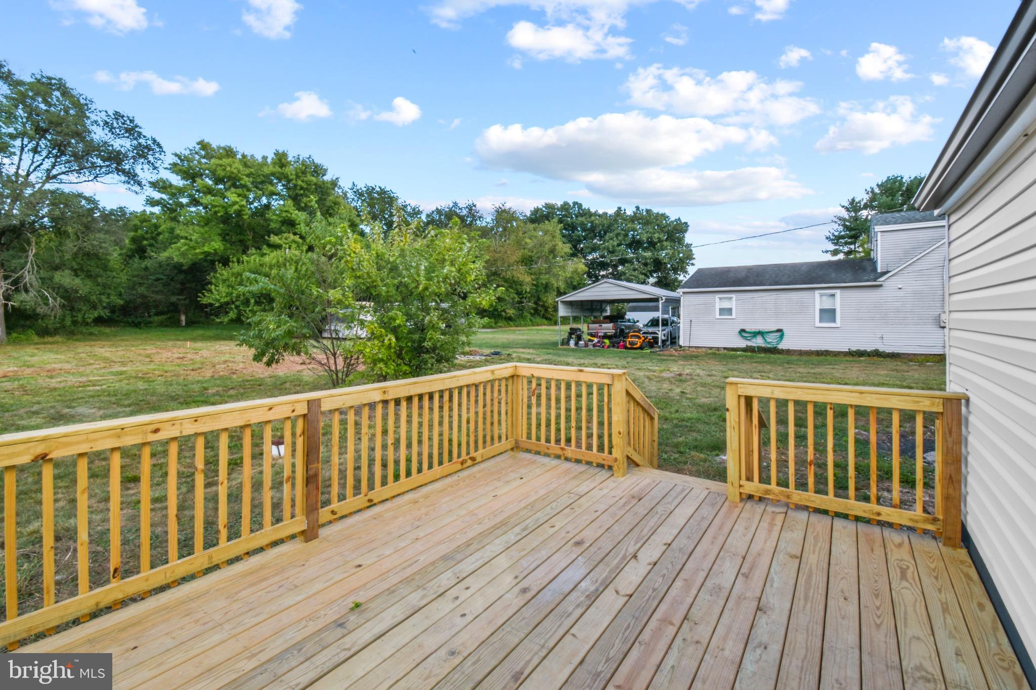 STONEWALL - Residential