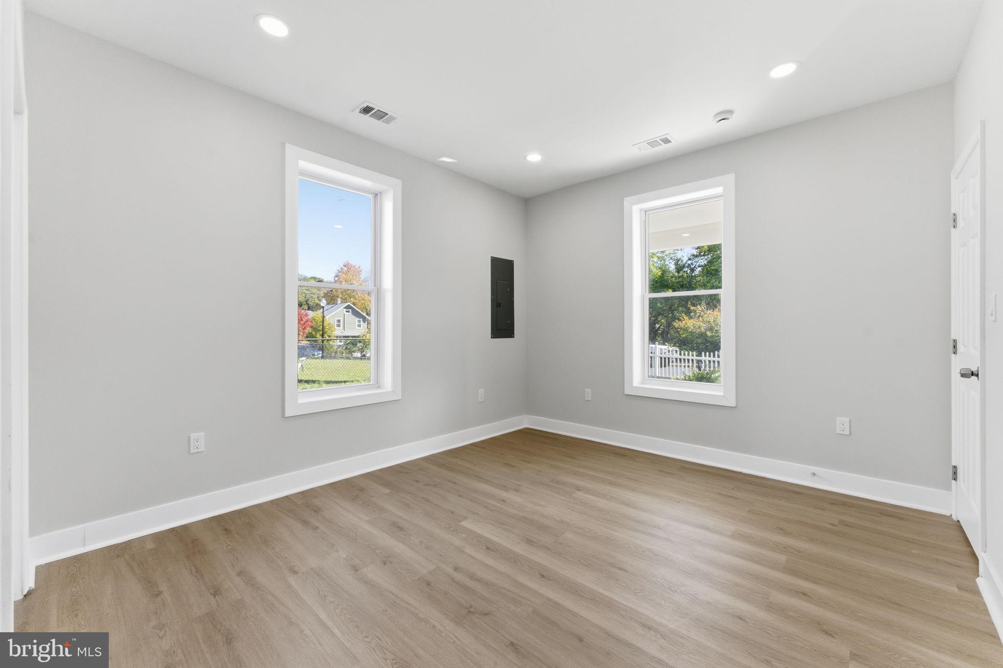 HISTORIC MANASSAS - Residential