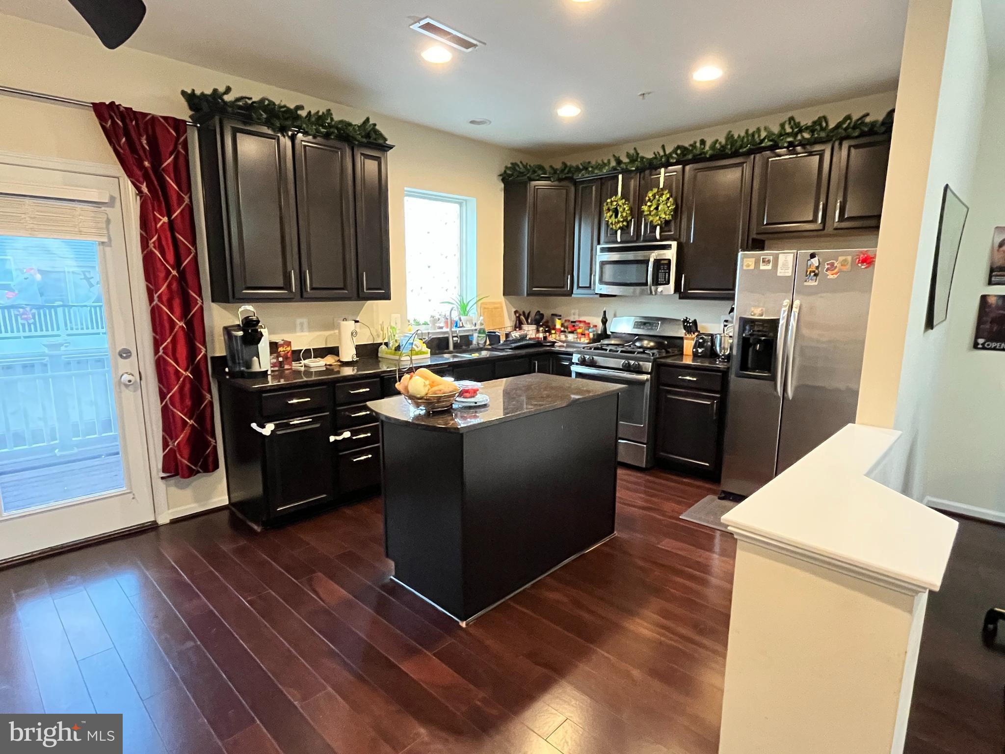 SEVERN - Residential Lease