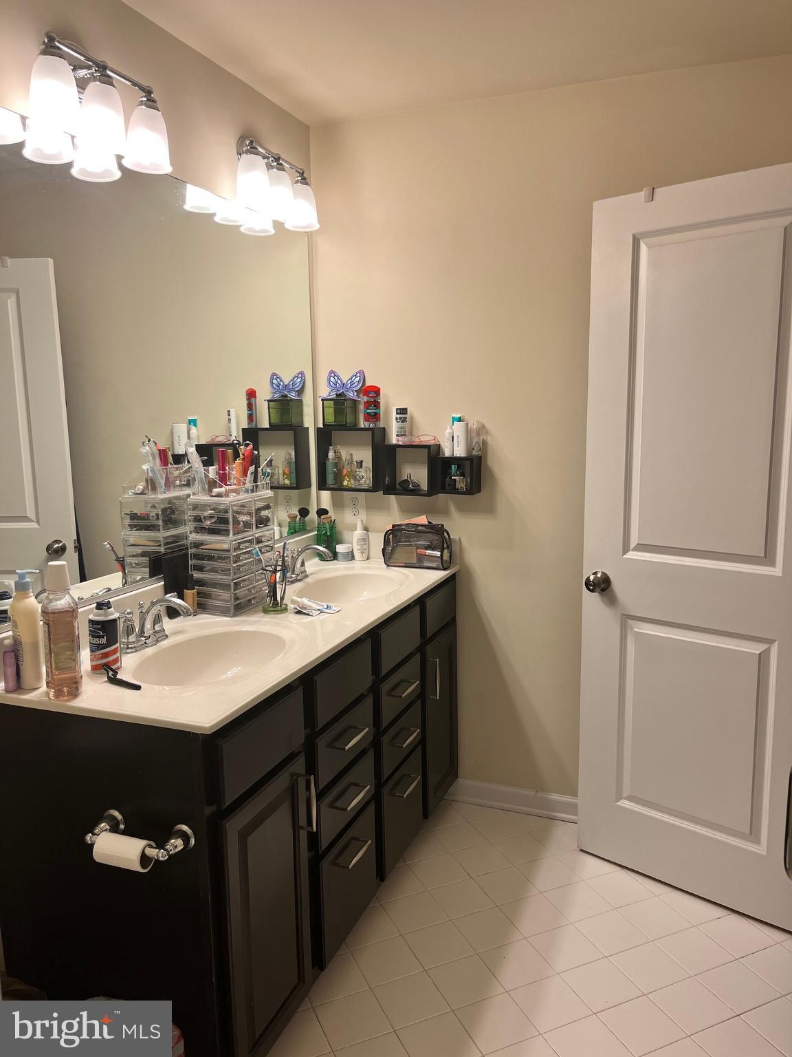 SEVERN - Residential Lease