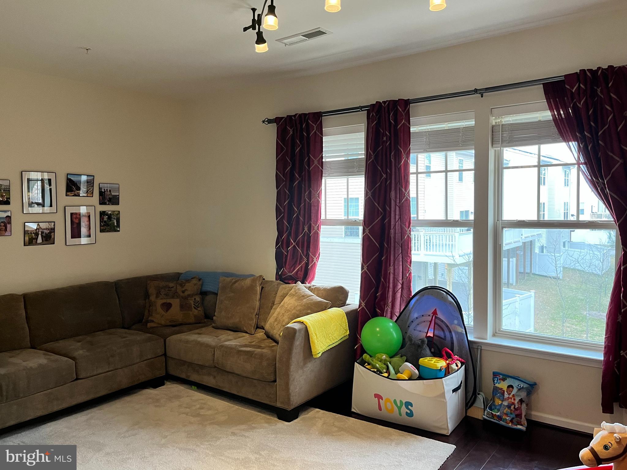 SEVERN - Residential Lease