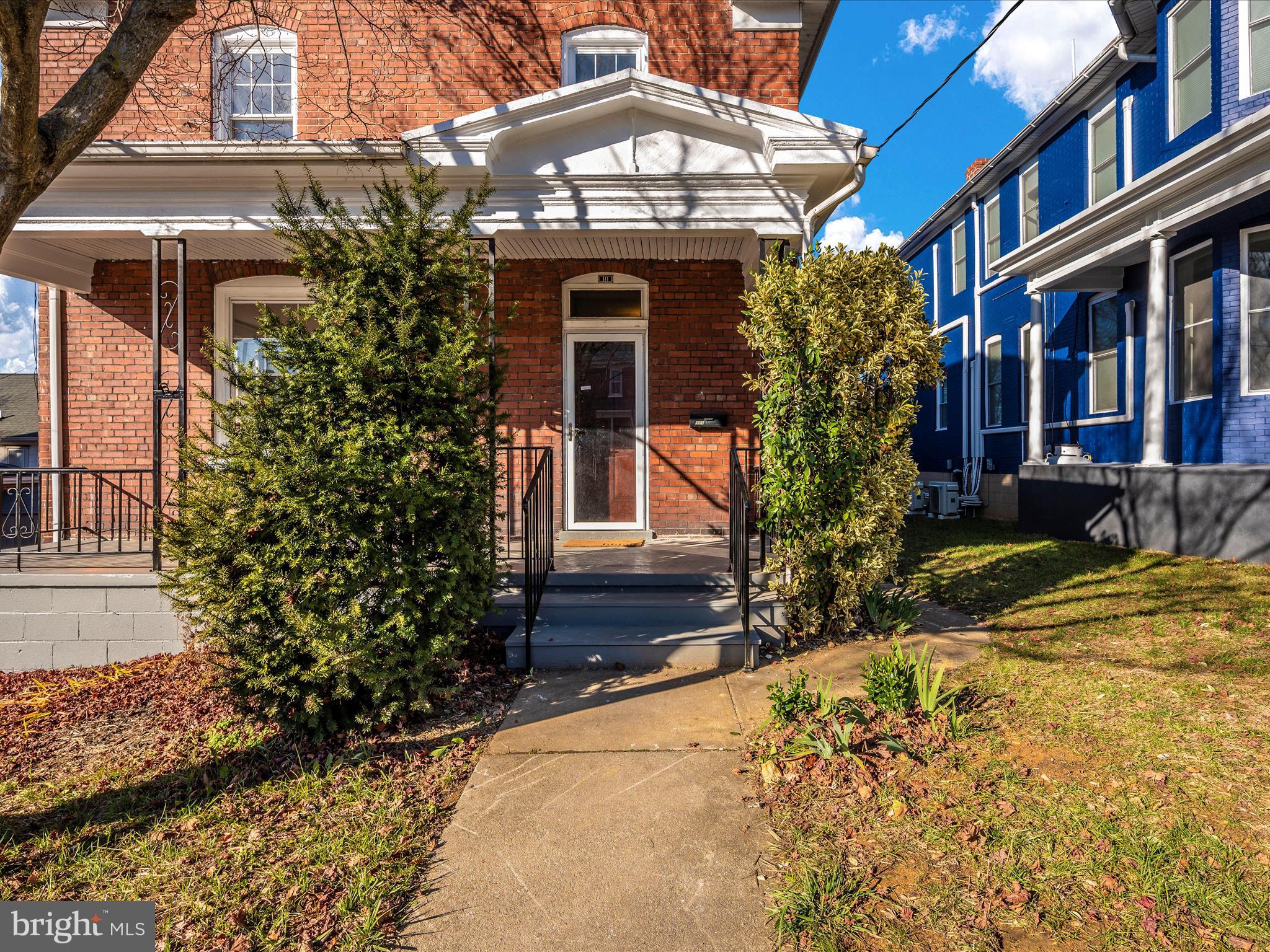 BRUNSWICK - Residential