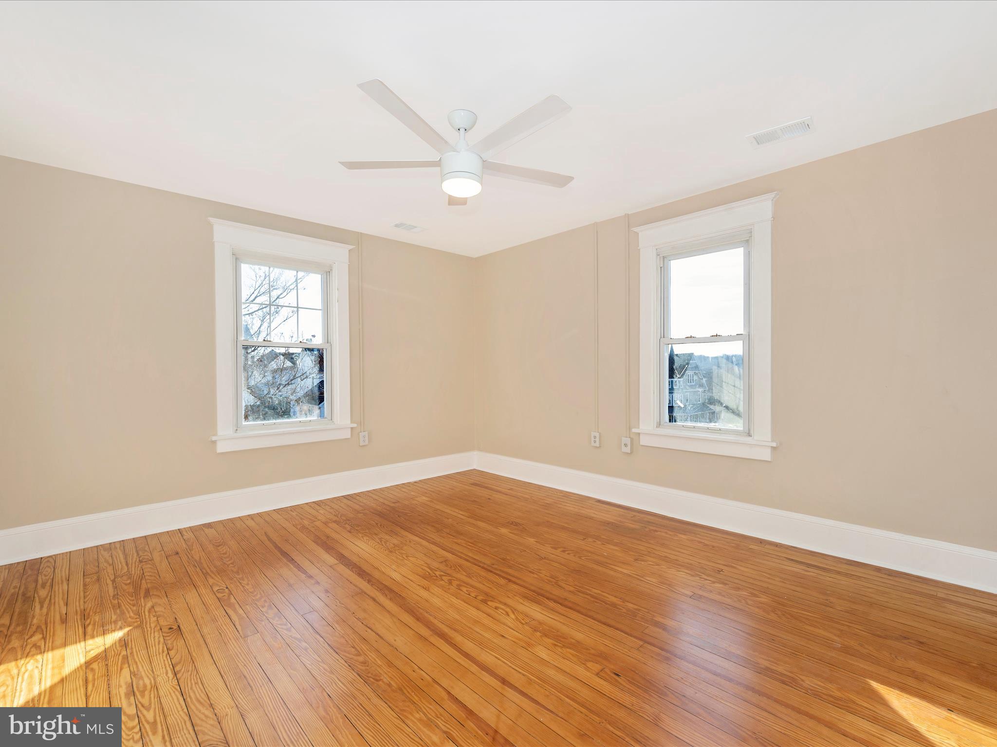 BRUNSWICK - Residential