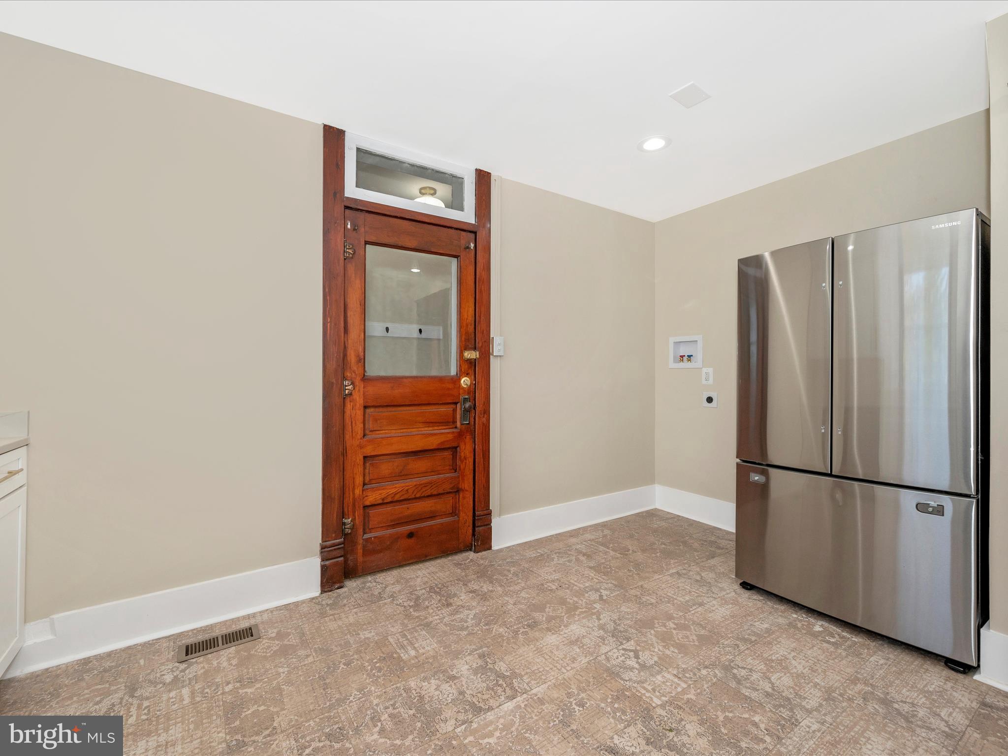 BRUNSWICK - Residential