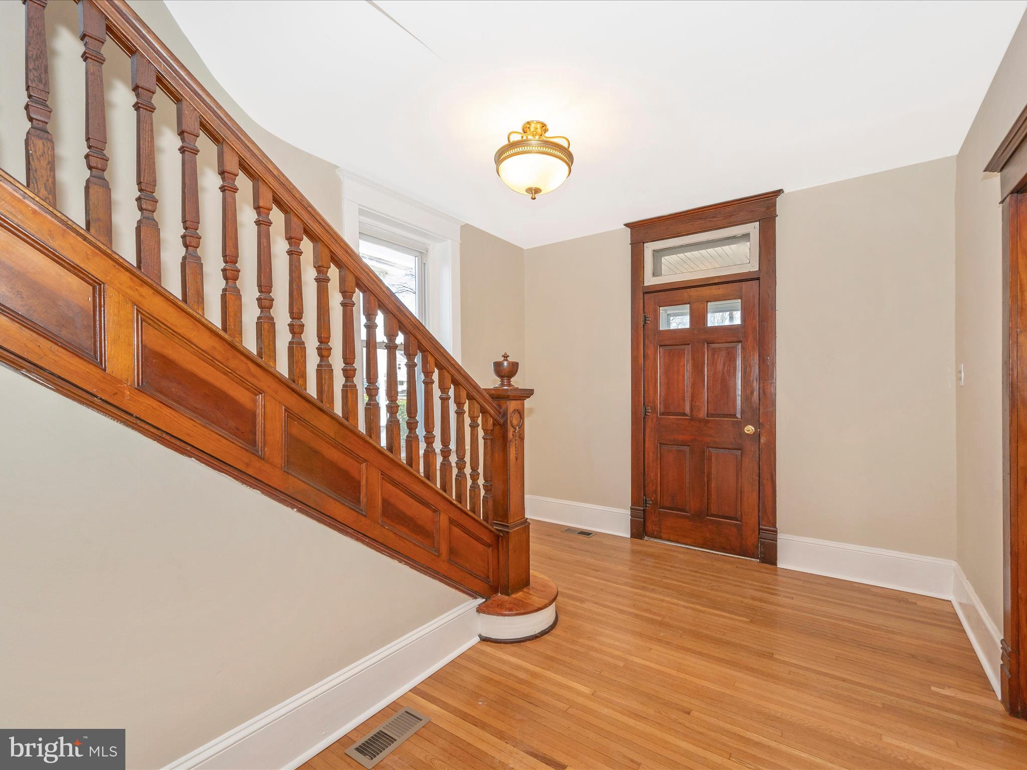 BRUNSWICK - Residential