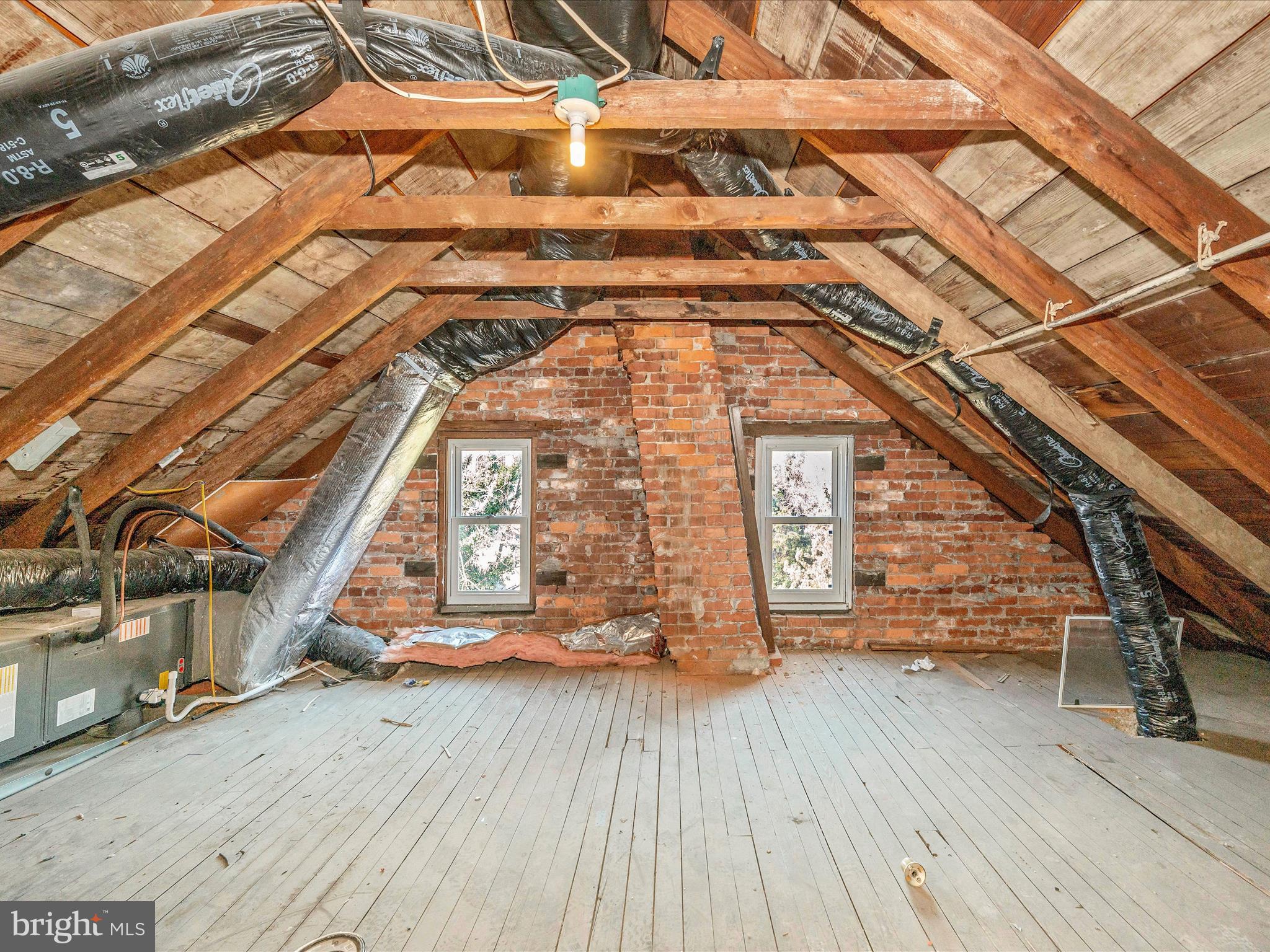 BRUNSWICK - Residential