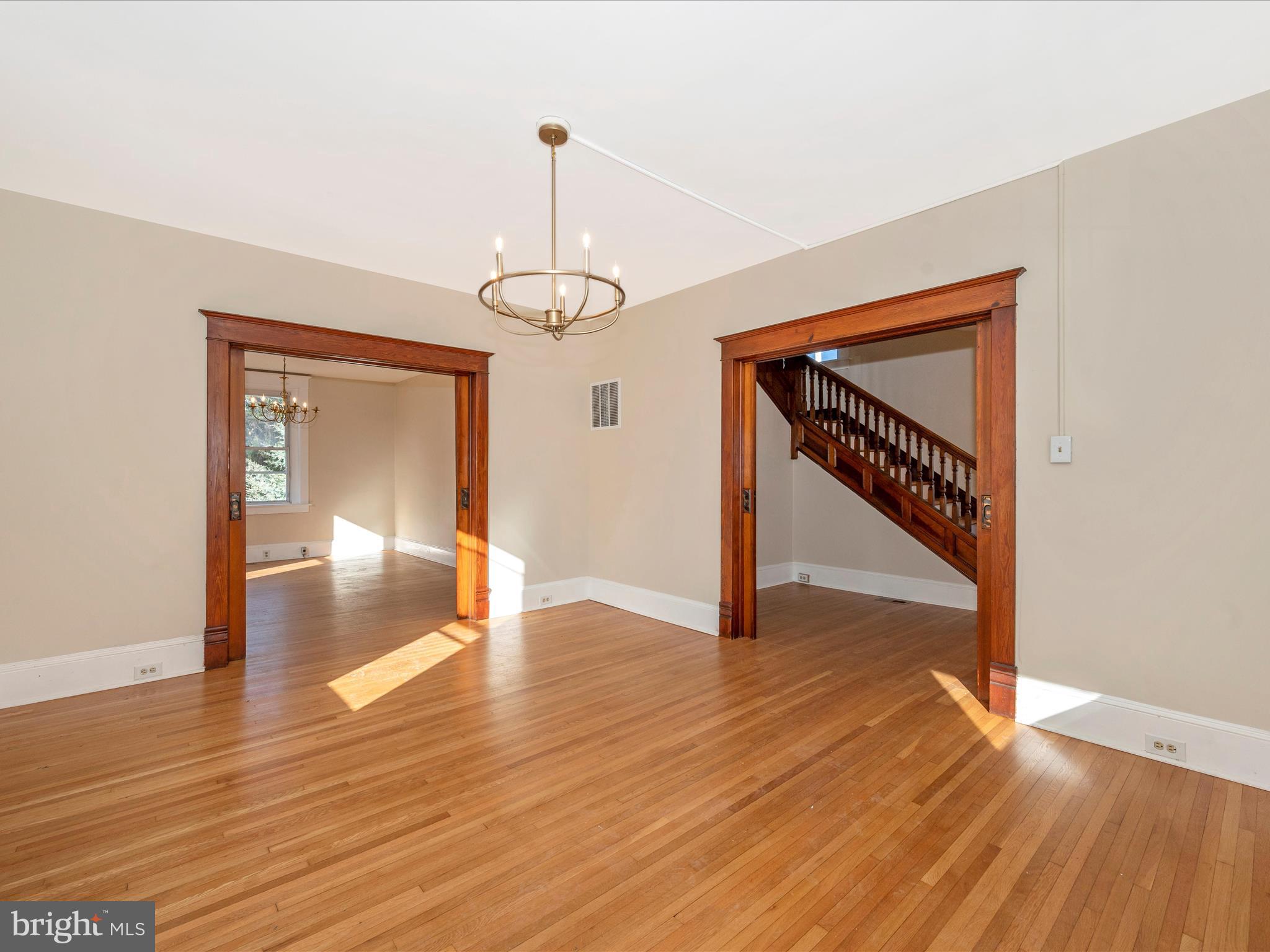 BRUNSWICK - Residential