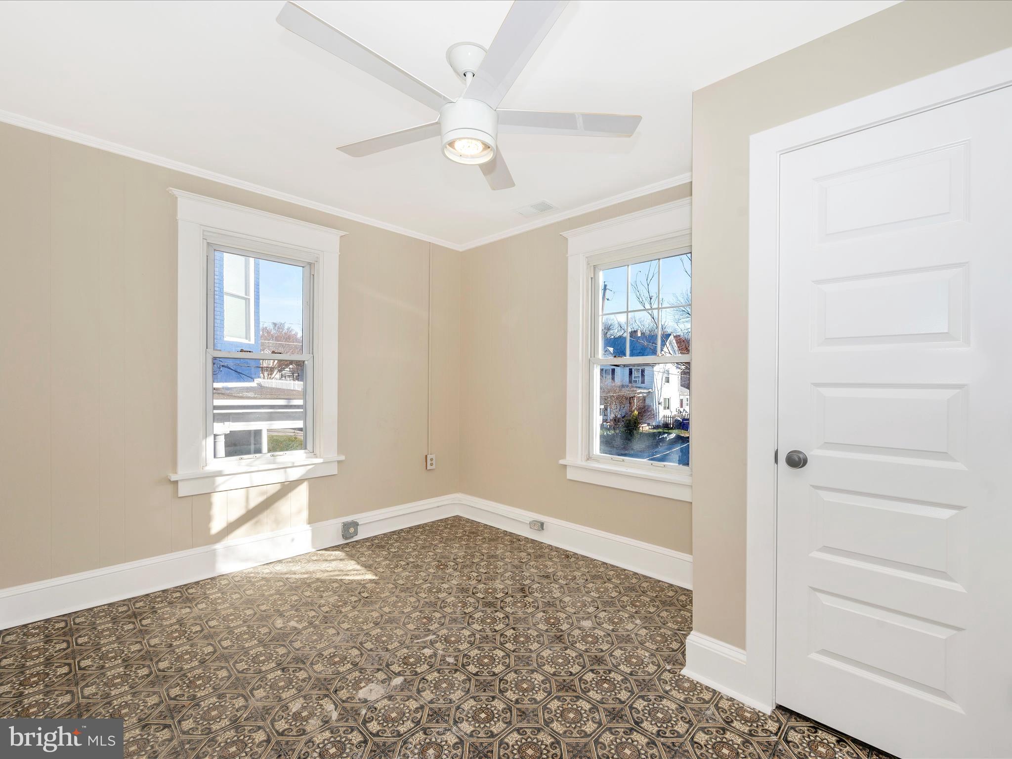 BRUNSWICK - Residential