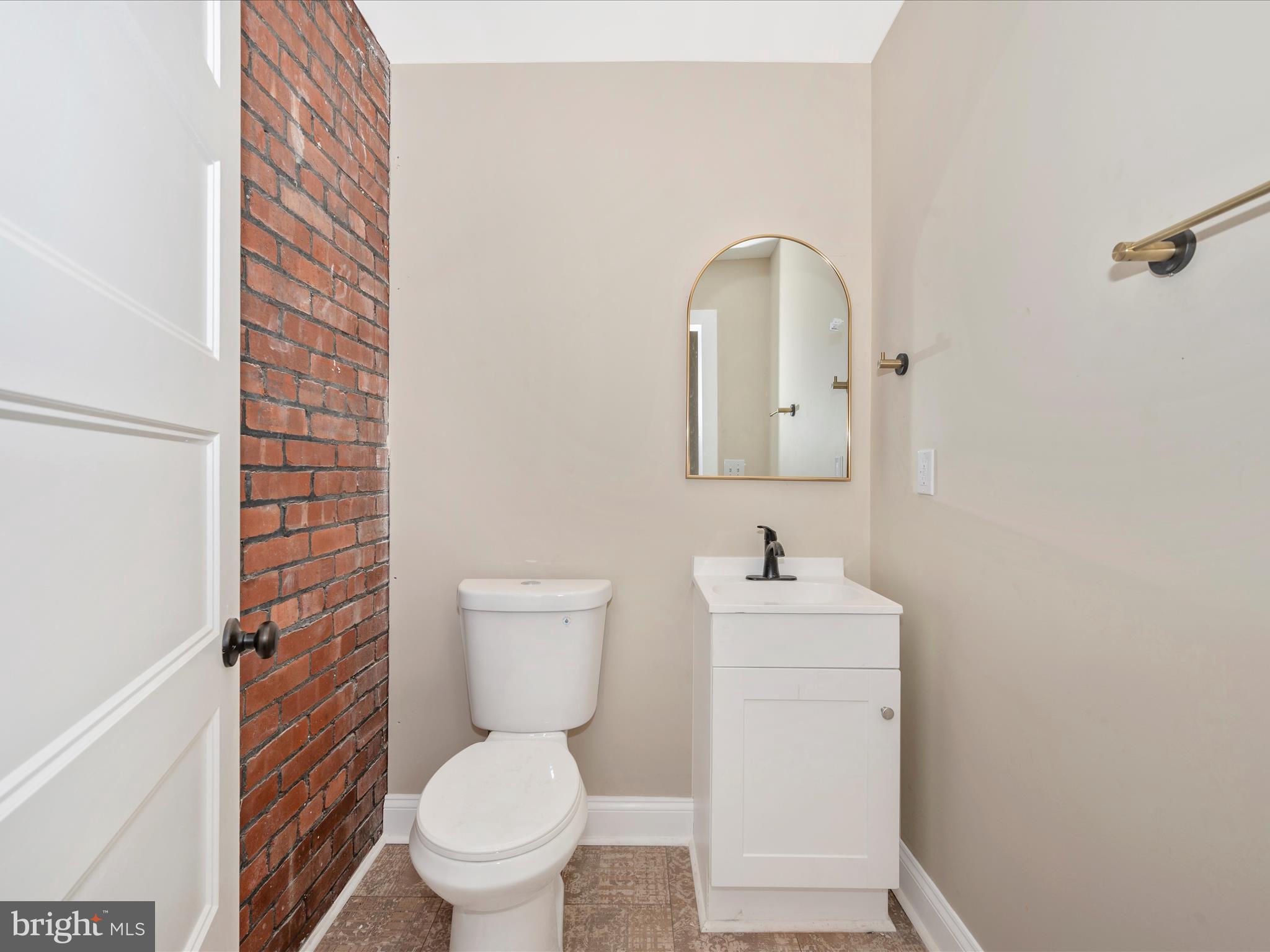 BRUNSWICK - Residential