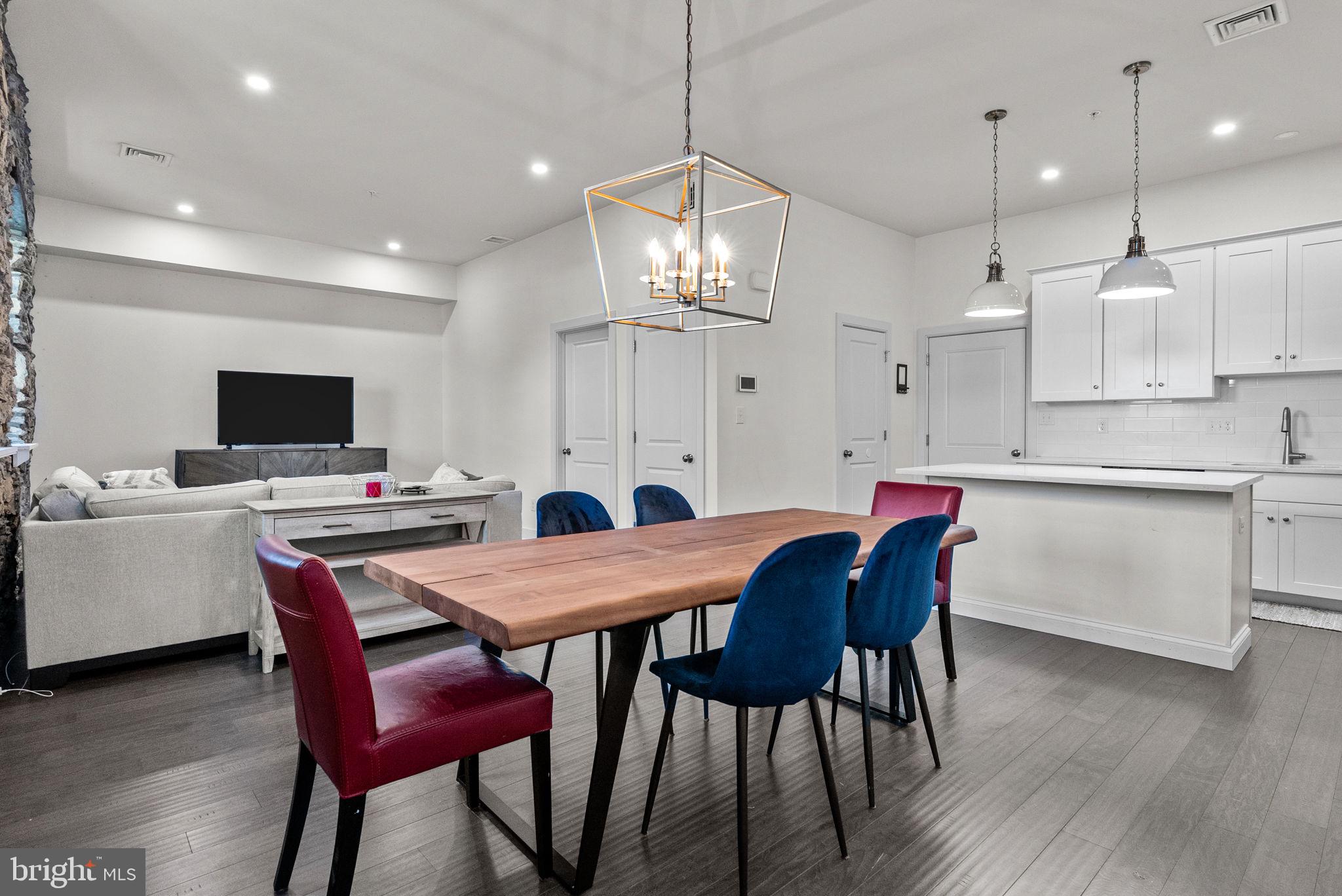 CONSHOHOCKEN - Residential