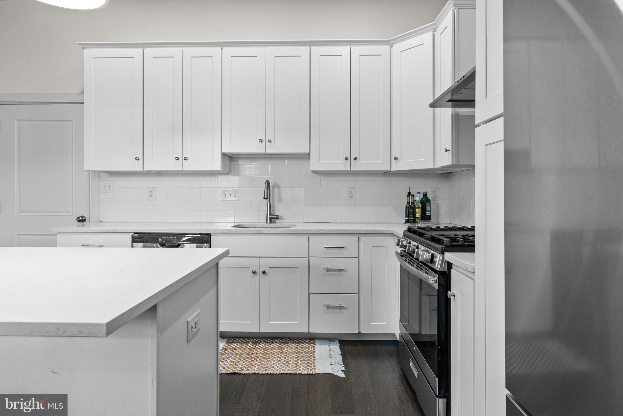 CONSHOHOCKEN - Residential