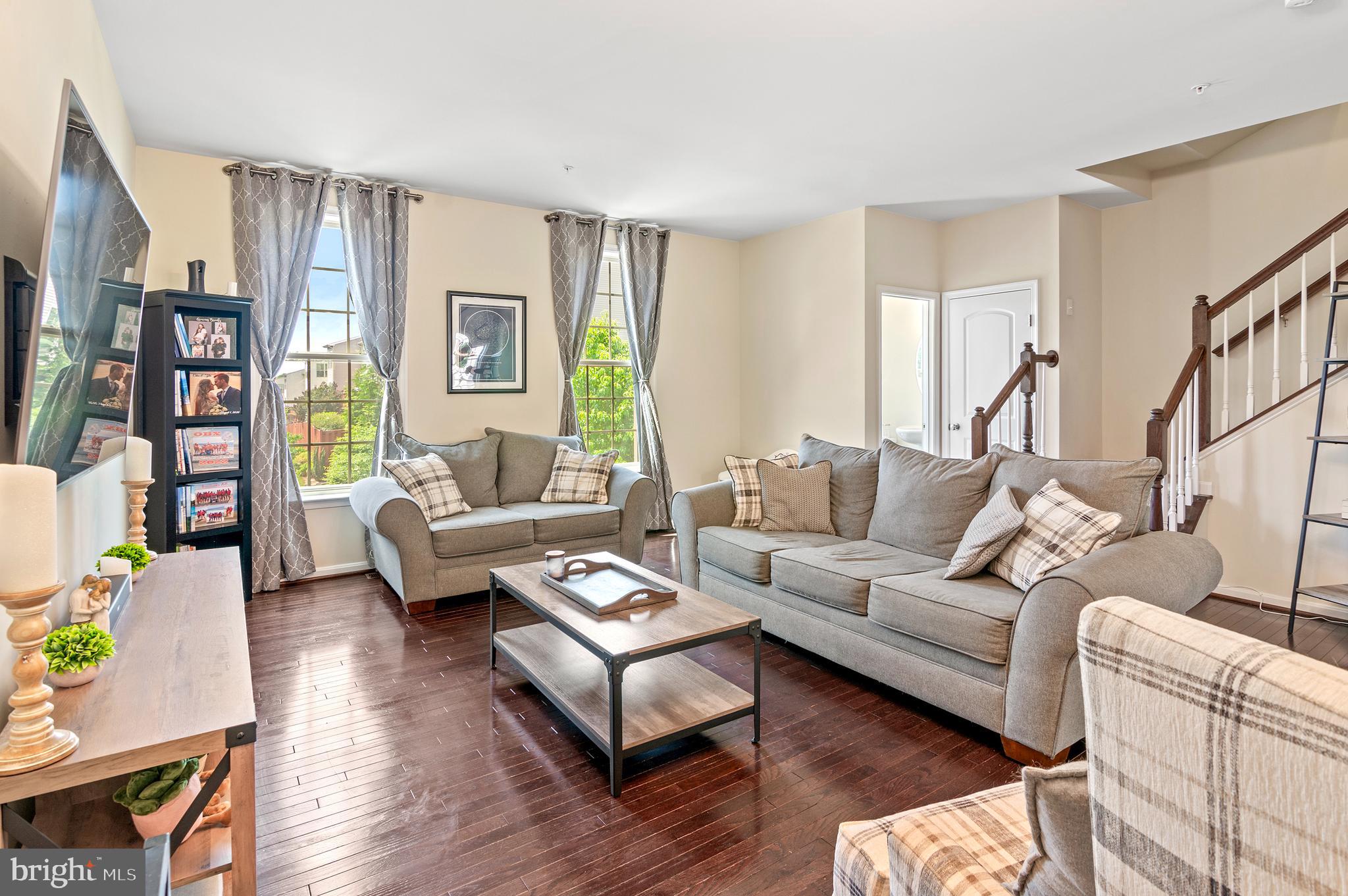 CANTERBURY VILLAGE - Residential