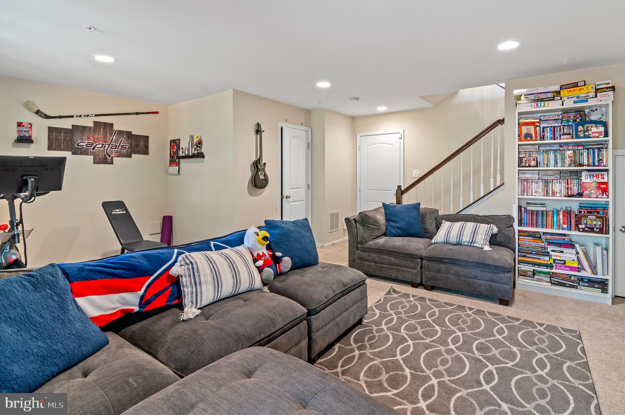 CANTERBURY VILLAGE - Residential